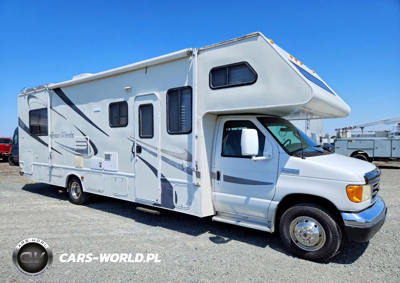 2006 Ford E450 Camper