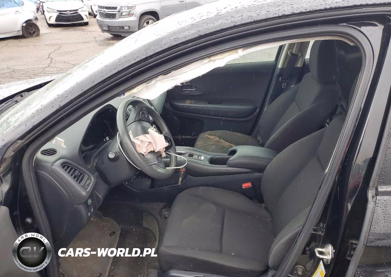 2018 Honda Hr-V Lx VIN:3CZRU6H36JG717409 - 7