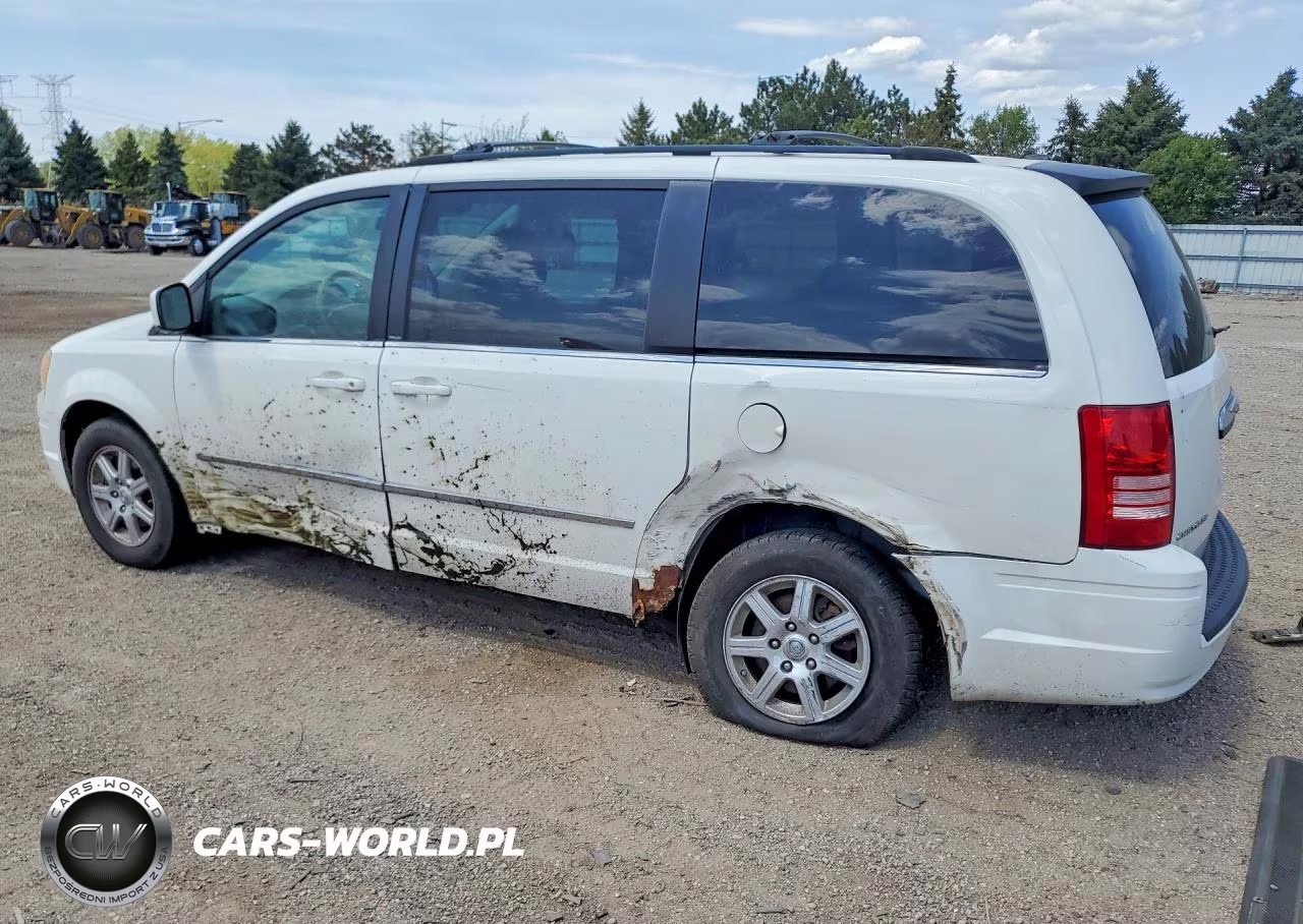 2010 Chrysler Town & Country Touring VIN:2A4RR5D15AR108595 - 2