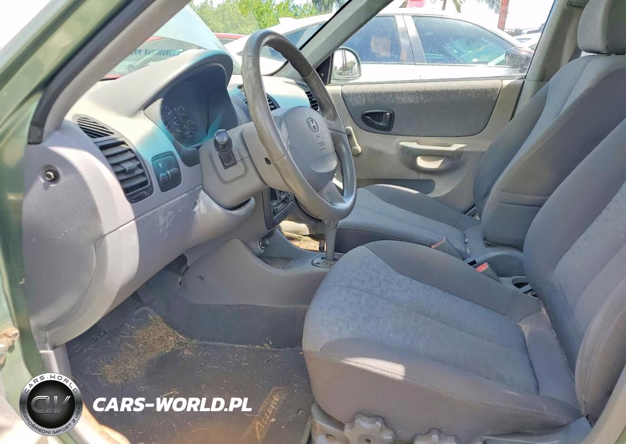 2003 Hyundai Accent Gl VIN:KMHCG45C33U429984 - 7