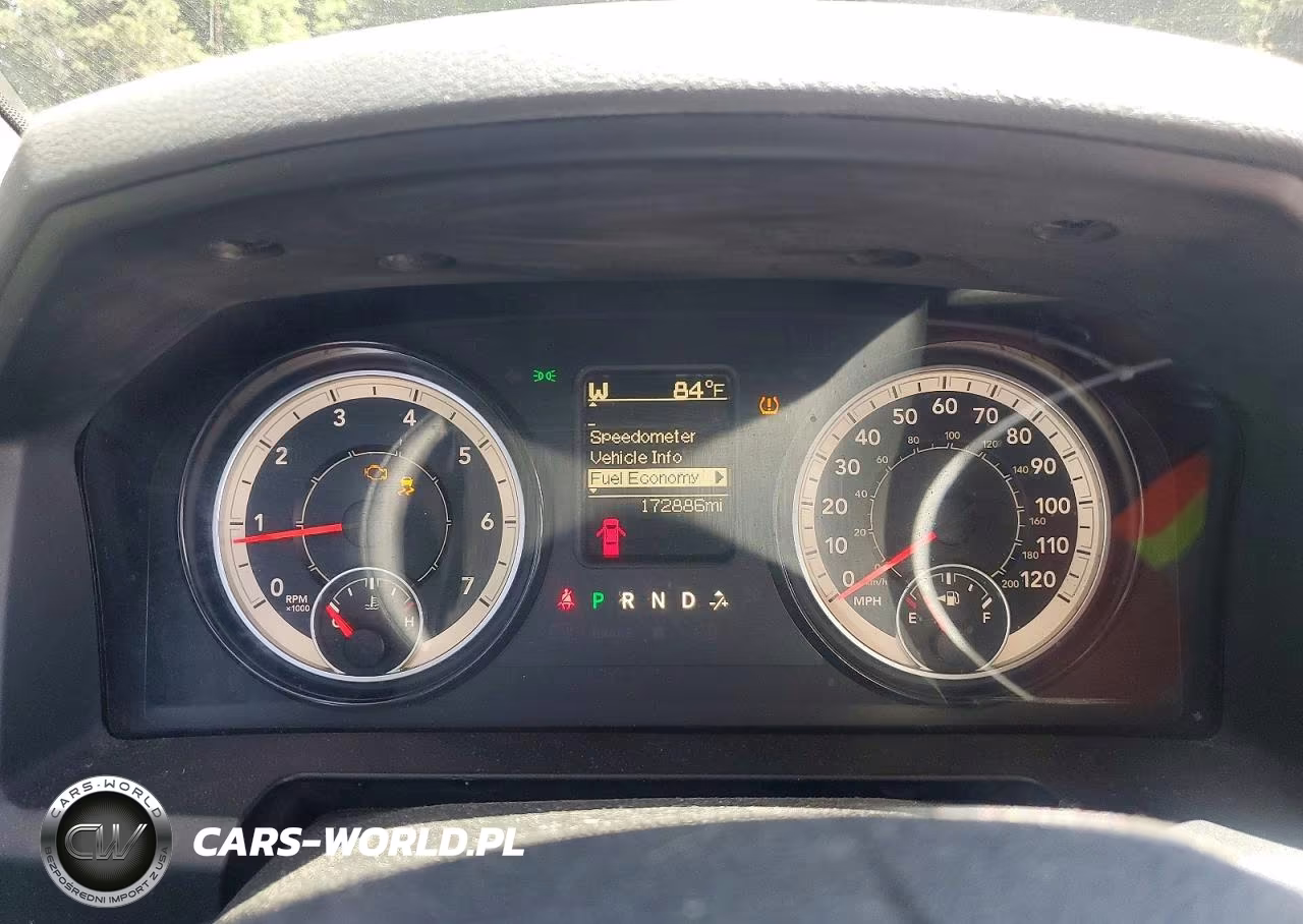 2018 Ram 1500 St VIN:1C6RR6KG1JS105749 - 9