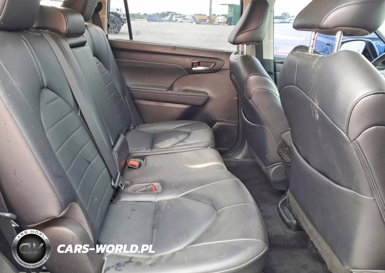 2021 Toyota Highlander Xle VIN:5TDHZRAH0MS089721 - 11