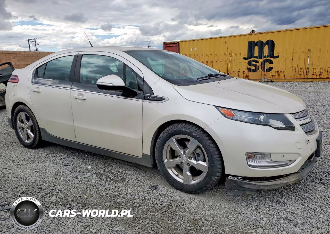 2013 Chevrolet Volt VIN:1G1RD6E45DU101486 - 4