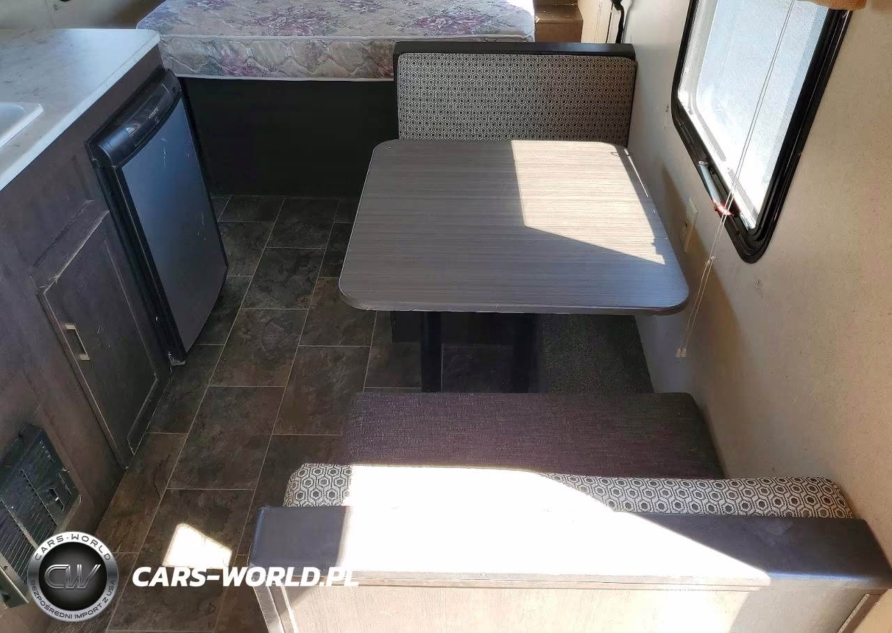 2019 Forest River Wildwood Fsx Camper VIN:4X4TWDT13KE033341 - 5
