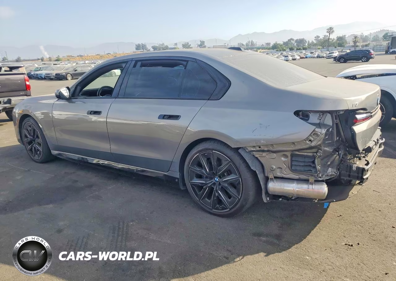 2023 BMW I7 xDrive60 VIN:WBY53EJ0XPCN45025 - 2
