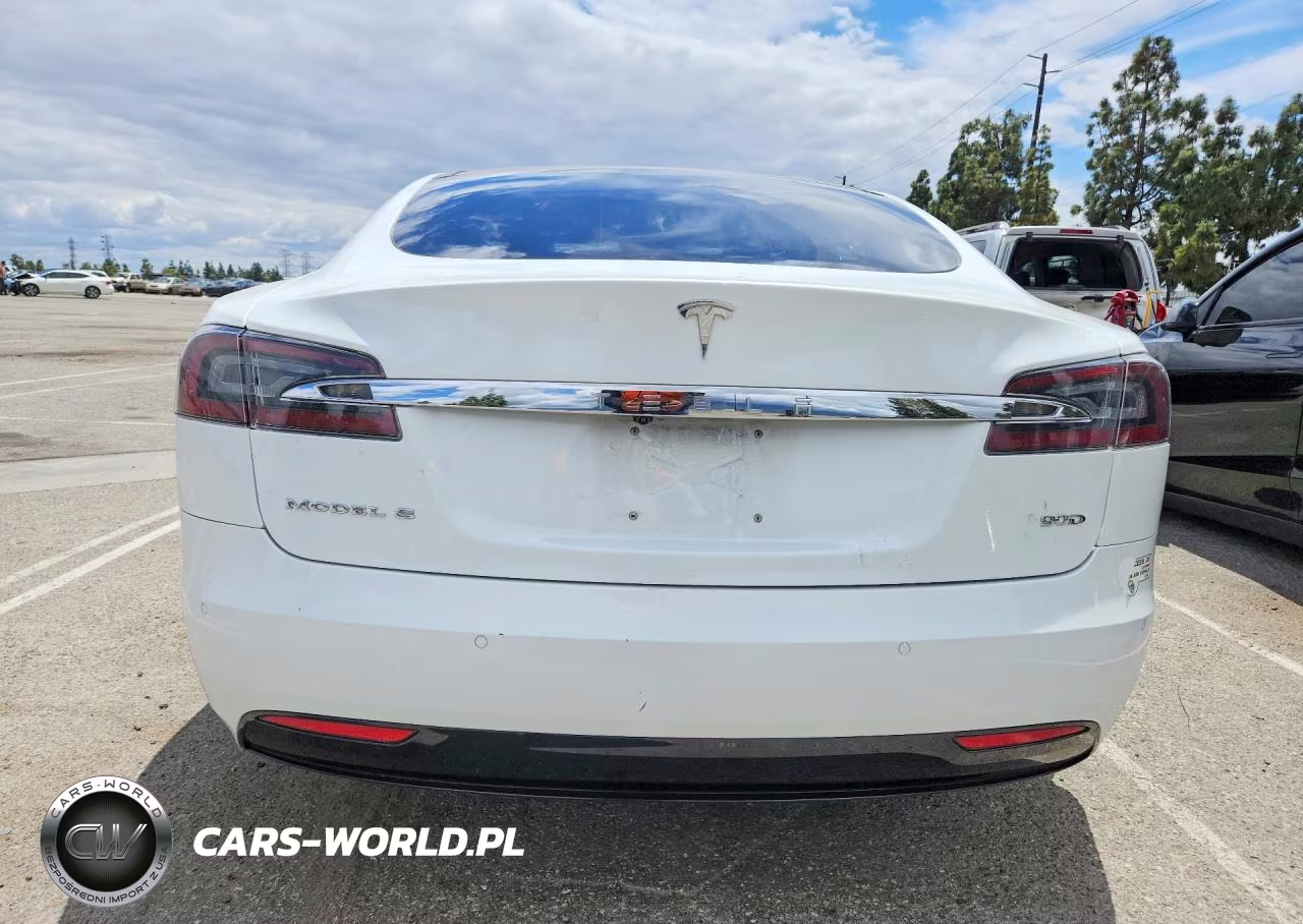 2016 Tesla Model S VIN:5YJSA1E23GF155286 - 6