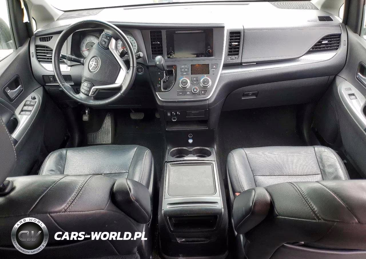 2015 Toyota Sienna VIN:5TDXK3DC8FS586967 - 8