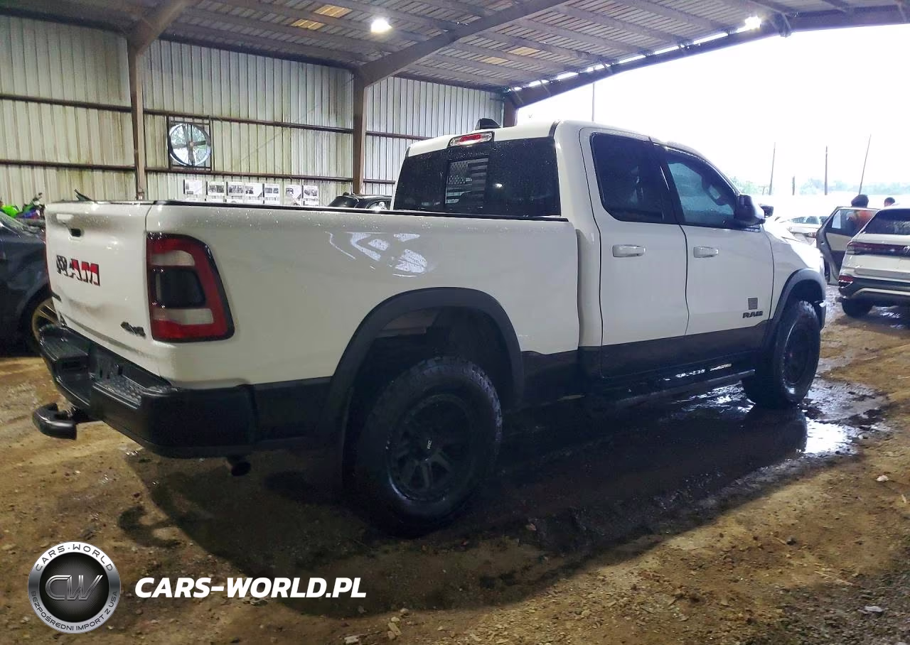 2019 Ram 1500 Rebel VIN:1C6RRFEG6KN861203 - 3