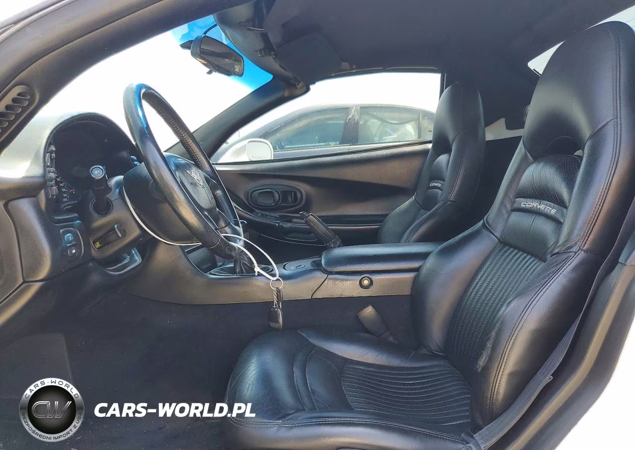 1999 Chevrolet Corvette VIN:1G1YY32G9X5101888 - 7