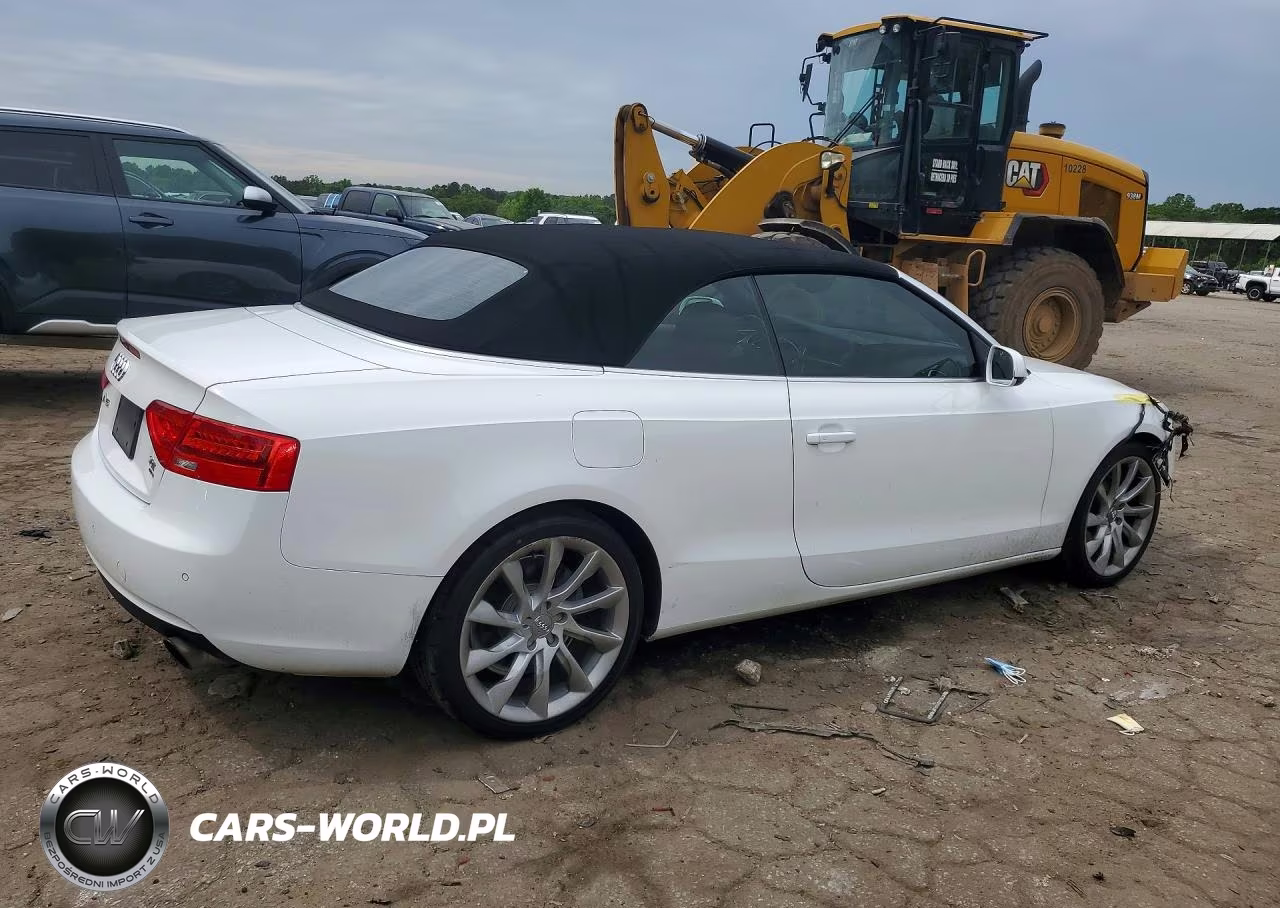 2014 Audi A5 Premium Plus VIN:WAULFAFH9EN007082 - 3