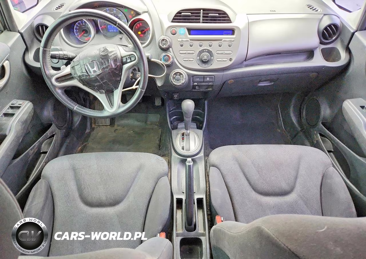 2010 Honda Fit Sport VIN:JHMGE8H46AC002520 - 8