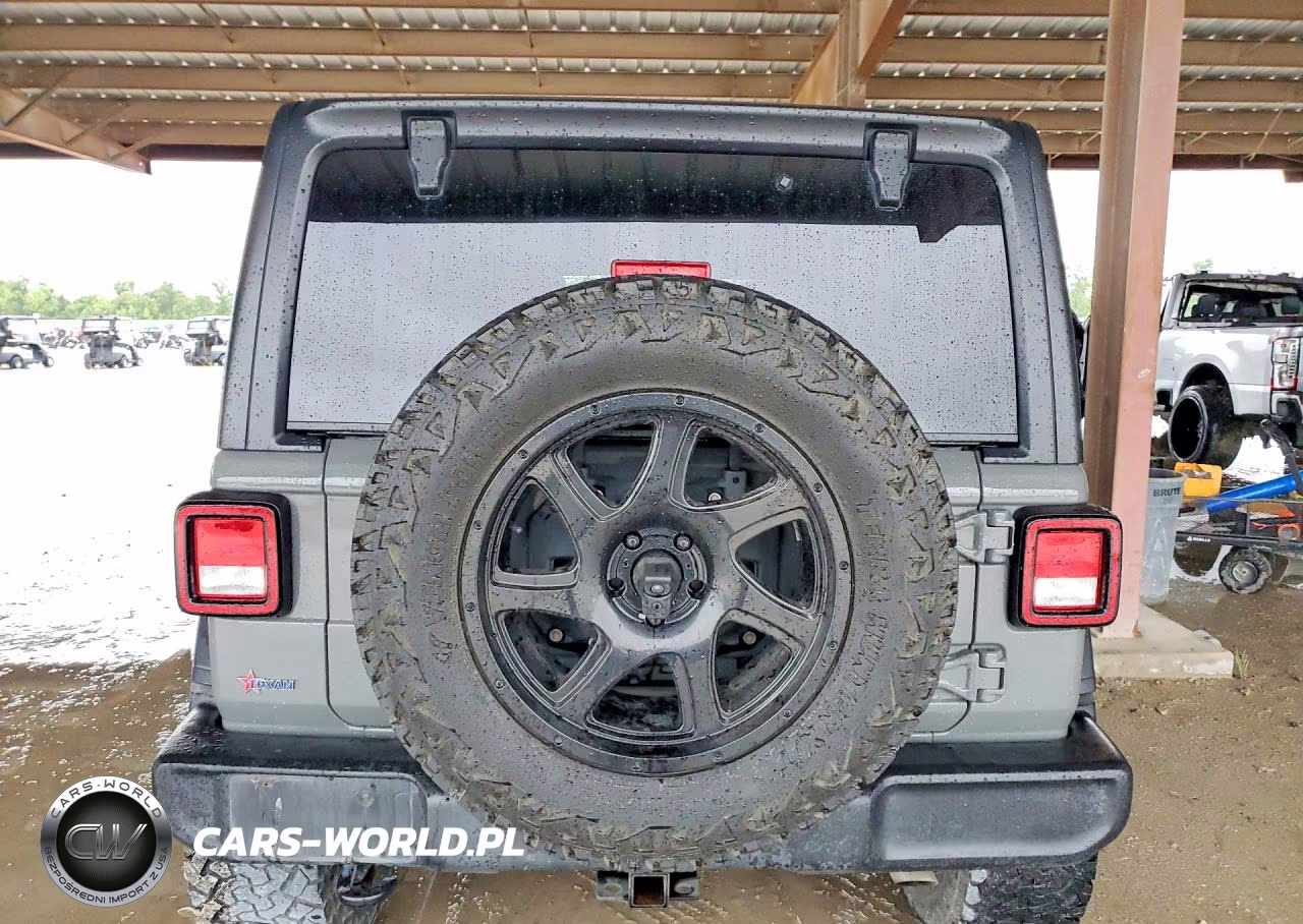 2020 Jeep Wrangler Unlimited Sport VIN:1C4HJXDGXLW211241 - 6