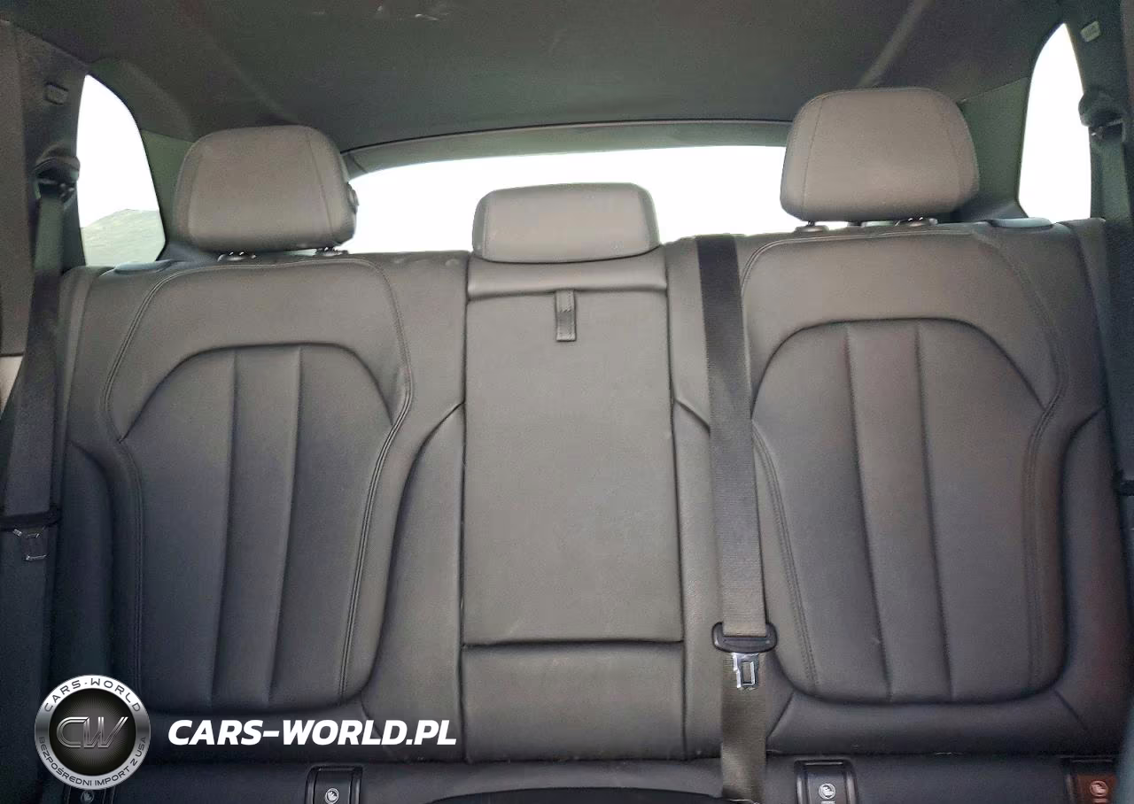 2020 BMW X5 xDrive40I VIN:5UXCR6C03LLL74959 - 10