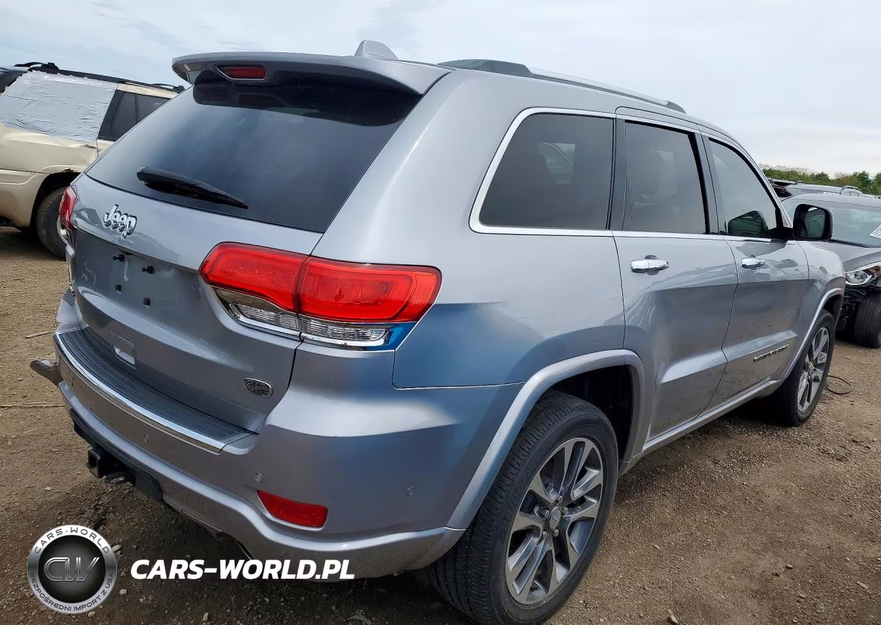 2018 Jeep Grand Cherokee Overland VIN:1C4RJFCG2JC247682 - 3