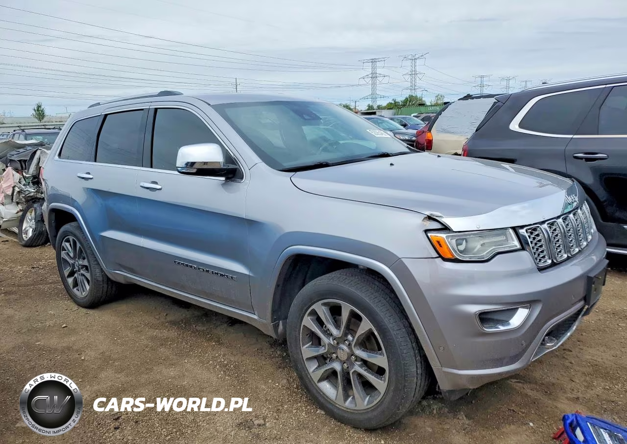 2018 Jeep Grand Cherokee Overland VIN:1C4RJFCG2JC247682 - 4