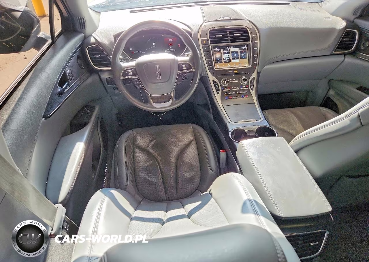 2019 Lincoln Nautilus Reserve VIN:2LMPJ8LP2KBL56793 - 8