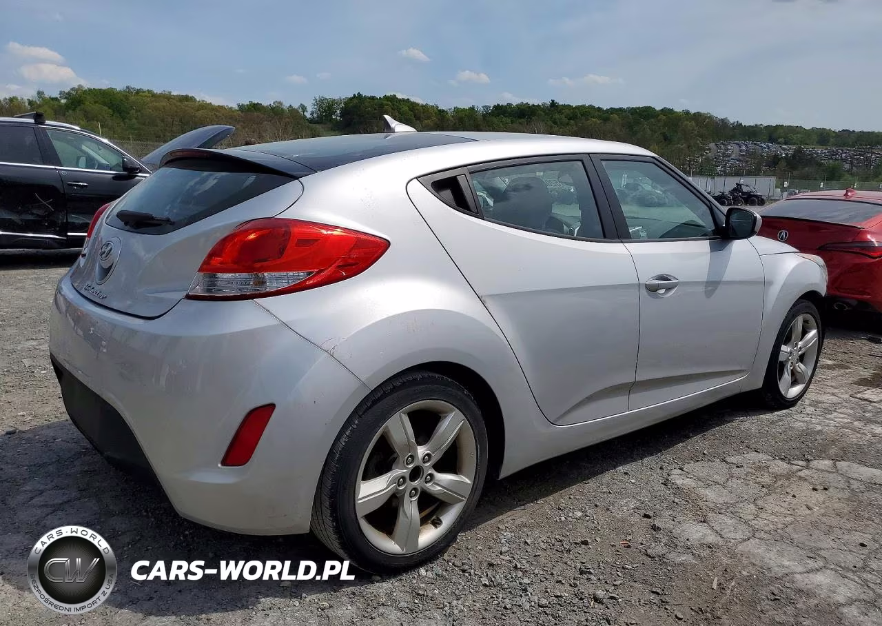 2012 Hyundai Veloster Base VIN:KMHTC6AD8CU072730 - 3