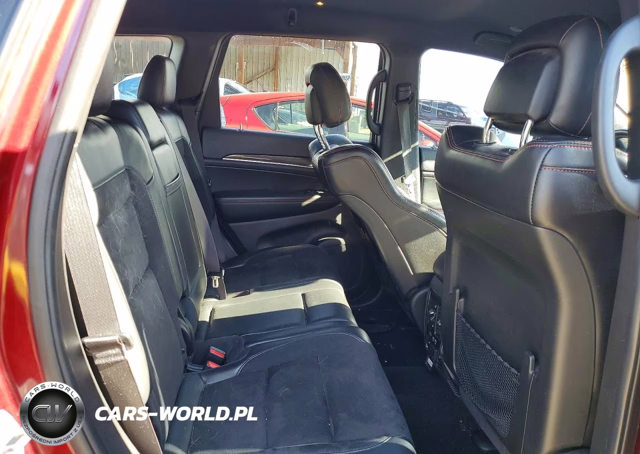 2019 Jeep Grand Cherokee Trailhawk VIN:1C4RJFLG3KC758660 - 10