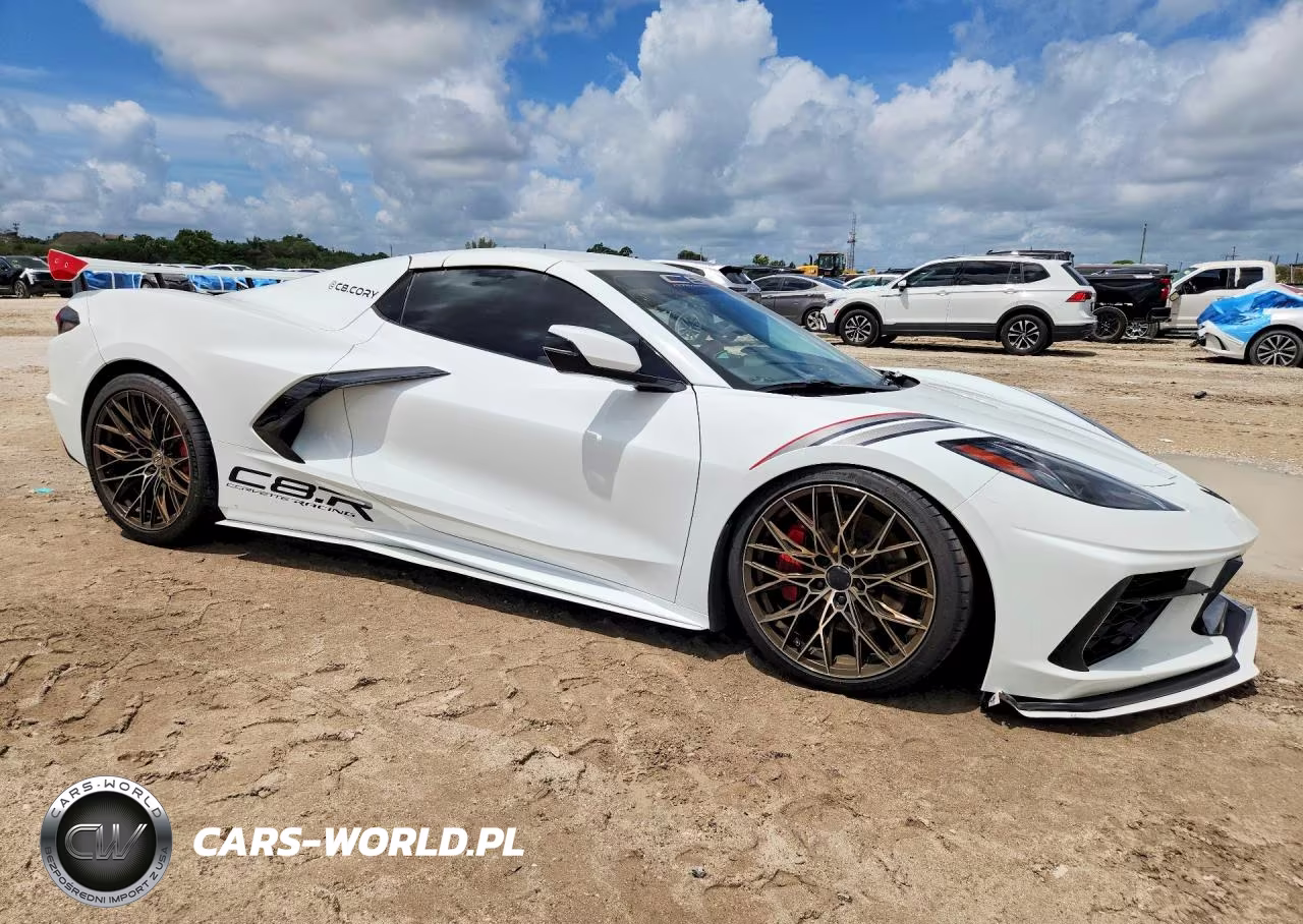 2023 Chevrolet Corvette Stingray 3Lt VIN:1G1YC3D42P5104407 - 4