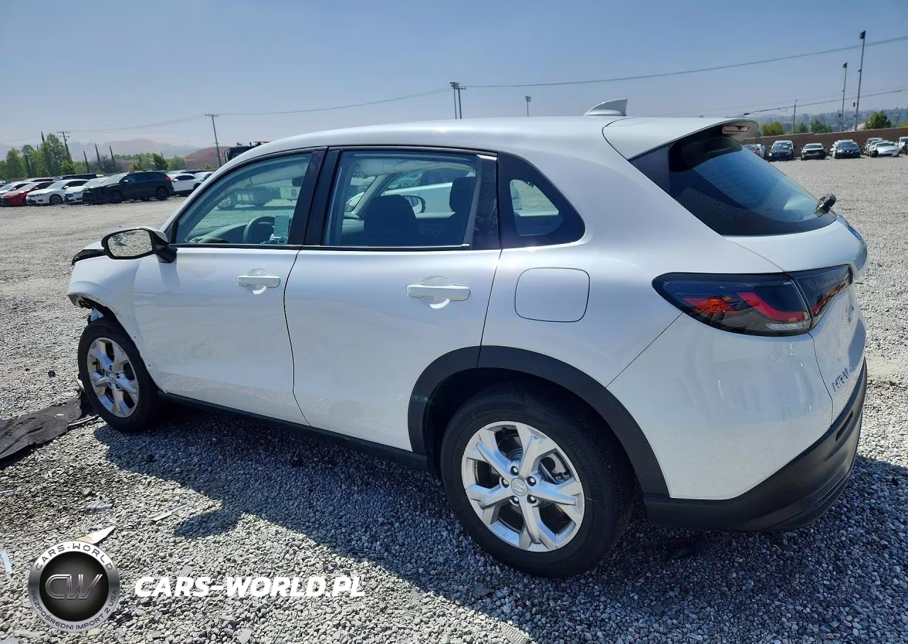 2024 Honda Hr-V Lx VIN:3CZRZ2H3XRM777961 - 2