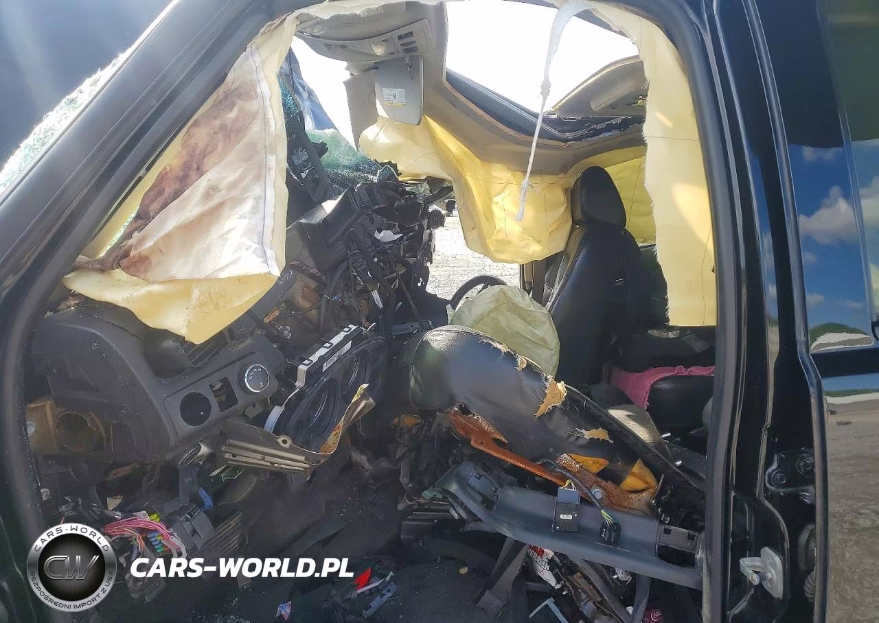 2007 GMC Yukon VIN:1GKFK130X7R191474 - 7