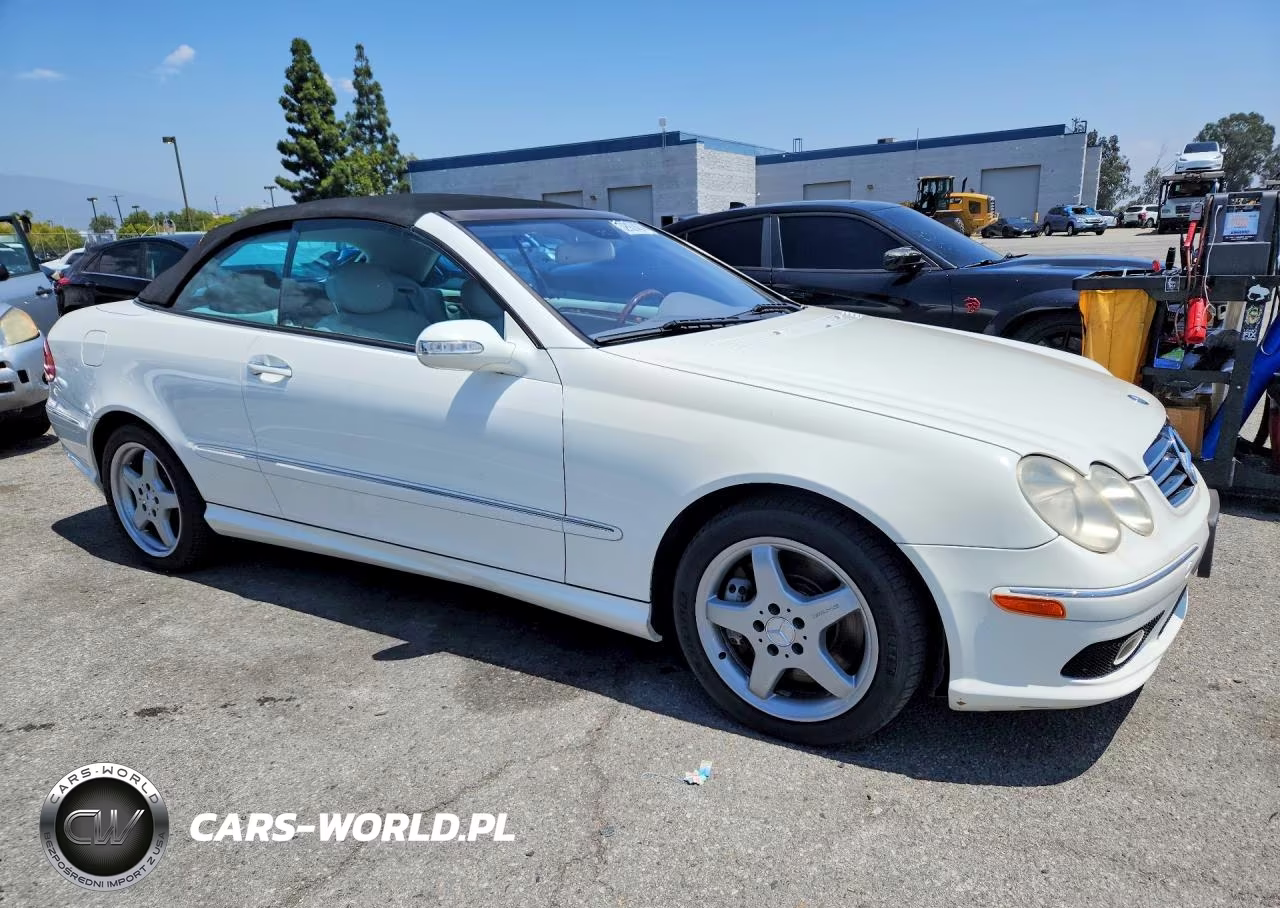 2004 Mercedes-Benz Clk 500 VIN:WDBTK75G34T031848 - 4
