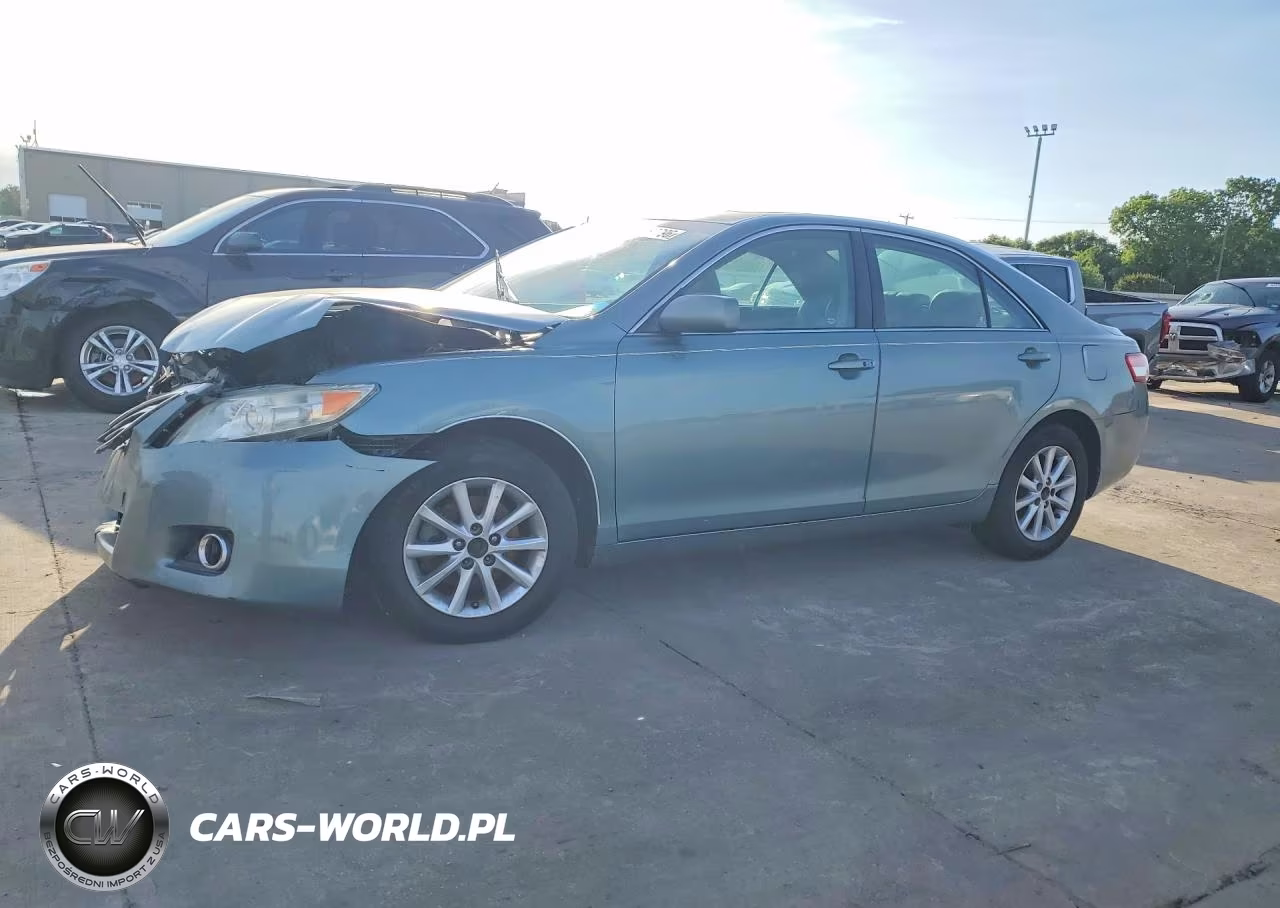 2011 Toyota Camry Xle – zdjęcie 1 z 12