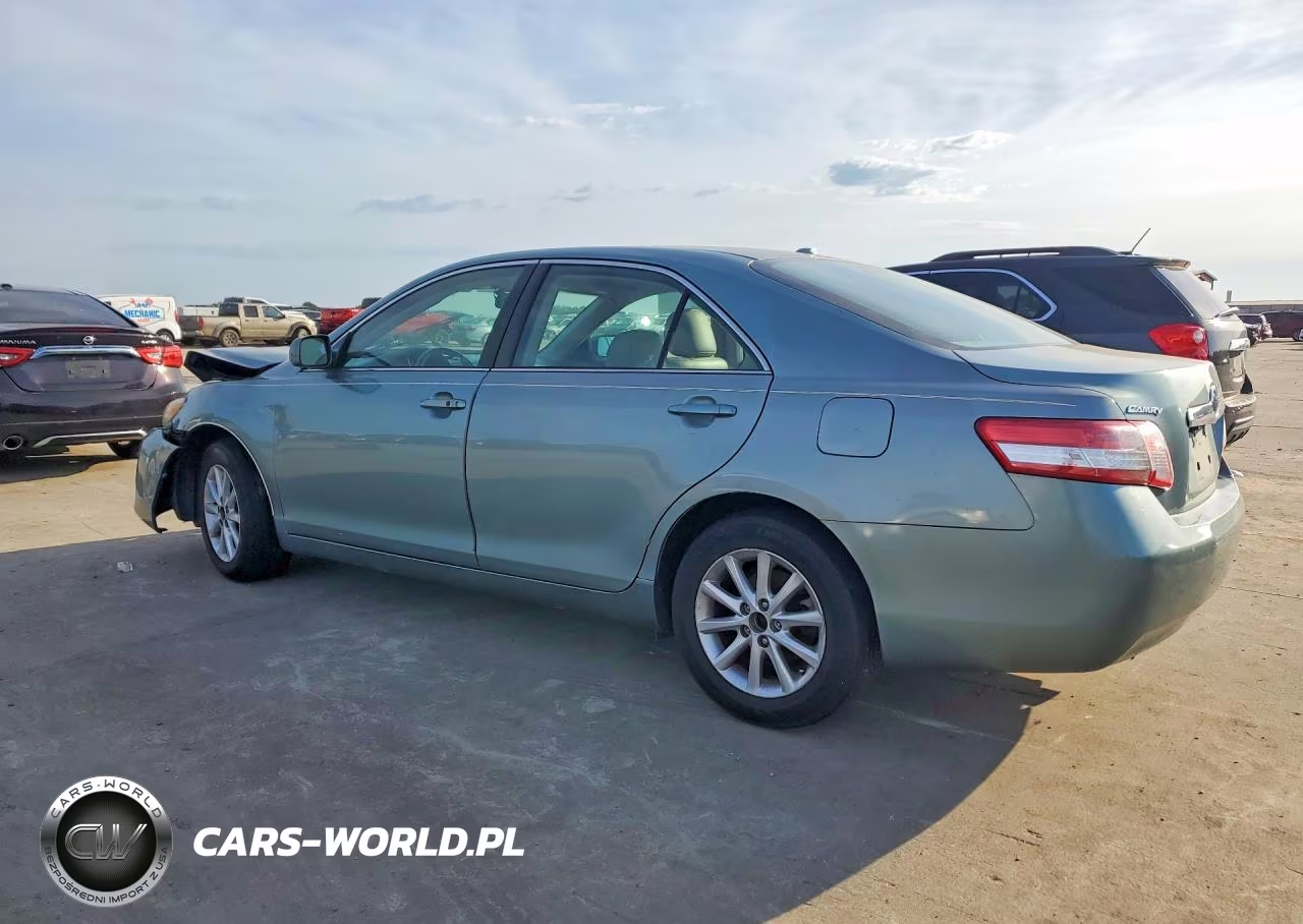 2011 Toyota Camry Xle VIN:4T1BF3EK1BU644715 - 2