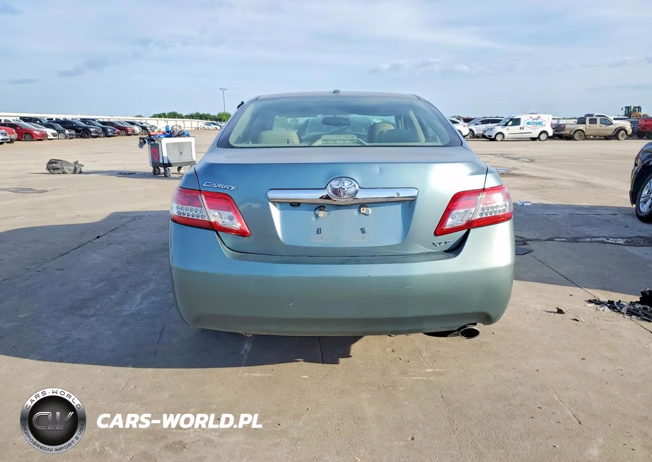 2011 Toyota Camry Xle VIN:4T1BF3EK1BU644715 - 6