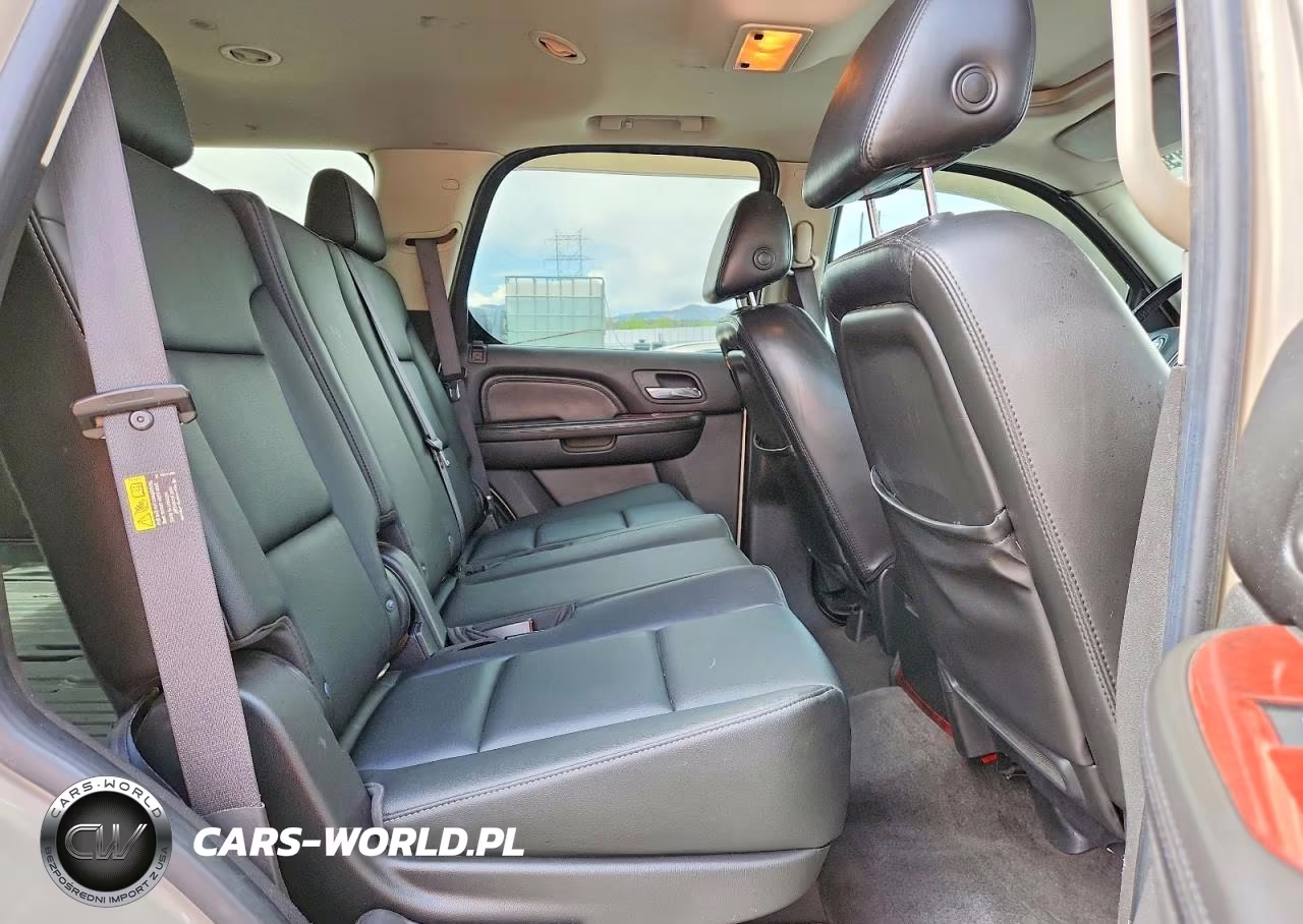 2007 Cadillac Escalade Luxury VIN:1GYFK63807R156192 - 11
