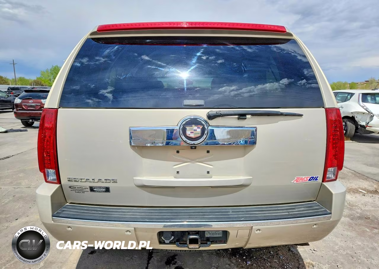 2007 Cadillac Escalade Luxury VIN:1GYFK63807R156192 - 6