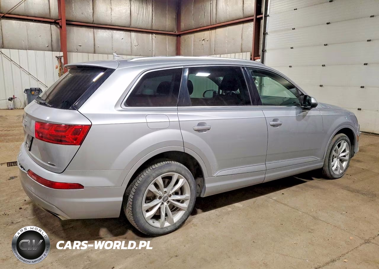 2019 Audi Q7 Premium Plus VIN:WA1LAAF75KD043775 - 3