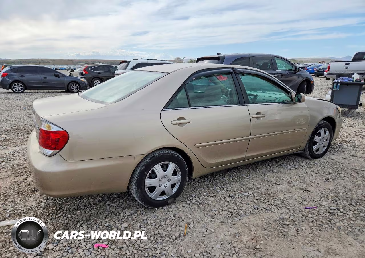 2006 Toyota Camry Le VIN:4T1BE32K66U160178 - 3