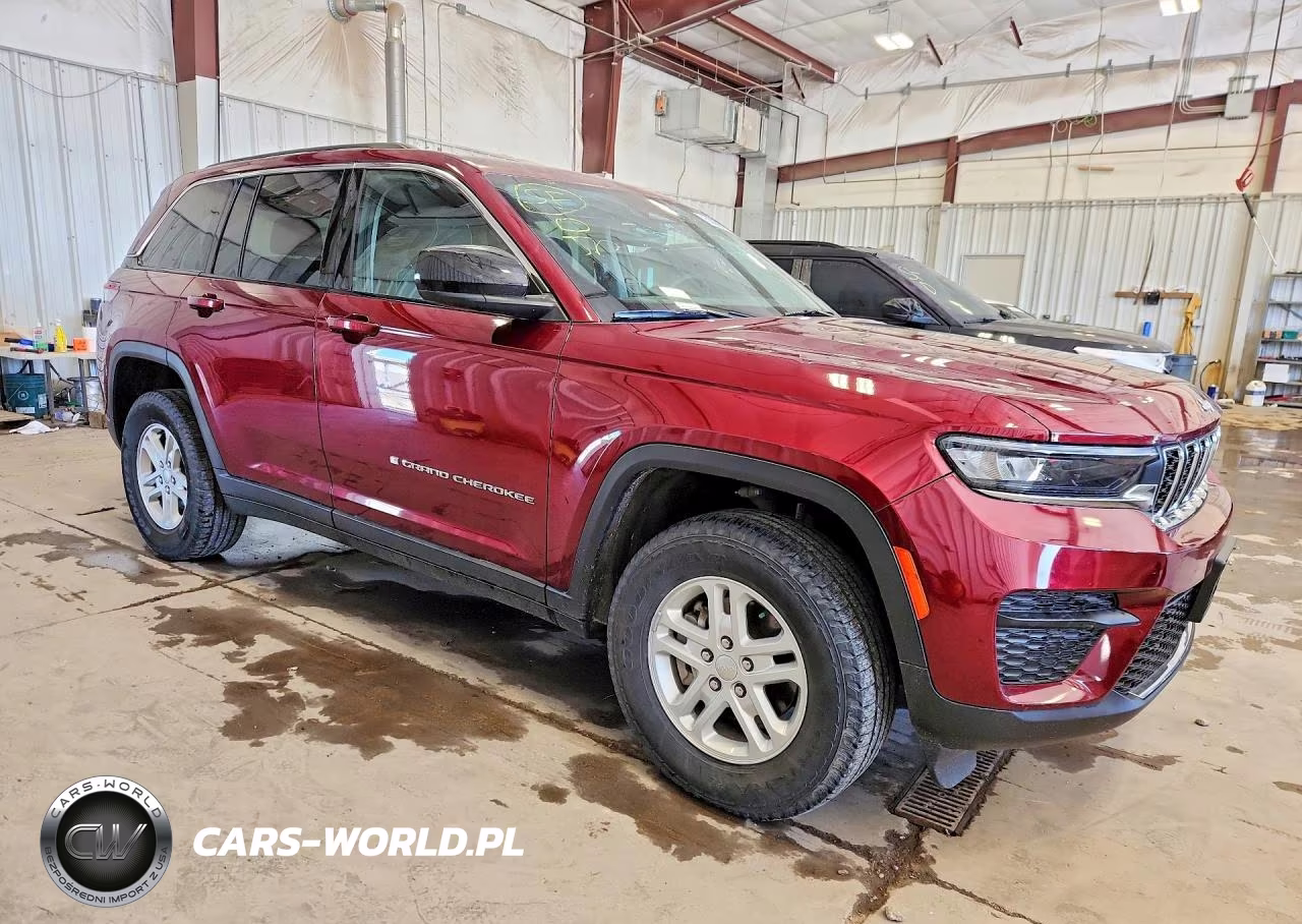 2023 Jeep Grand Cherokee Laredo VIN:1C4RJHAG0PC532260 - 4