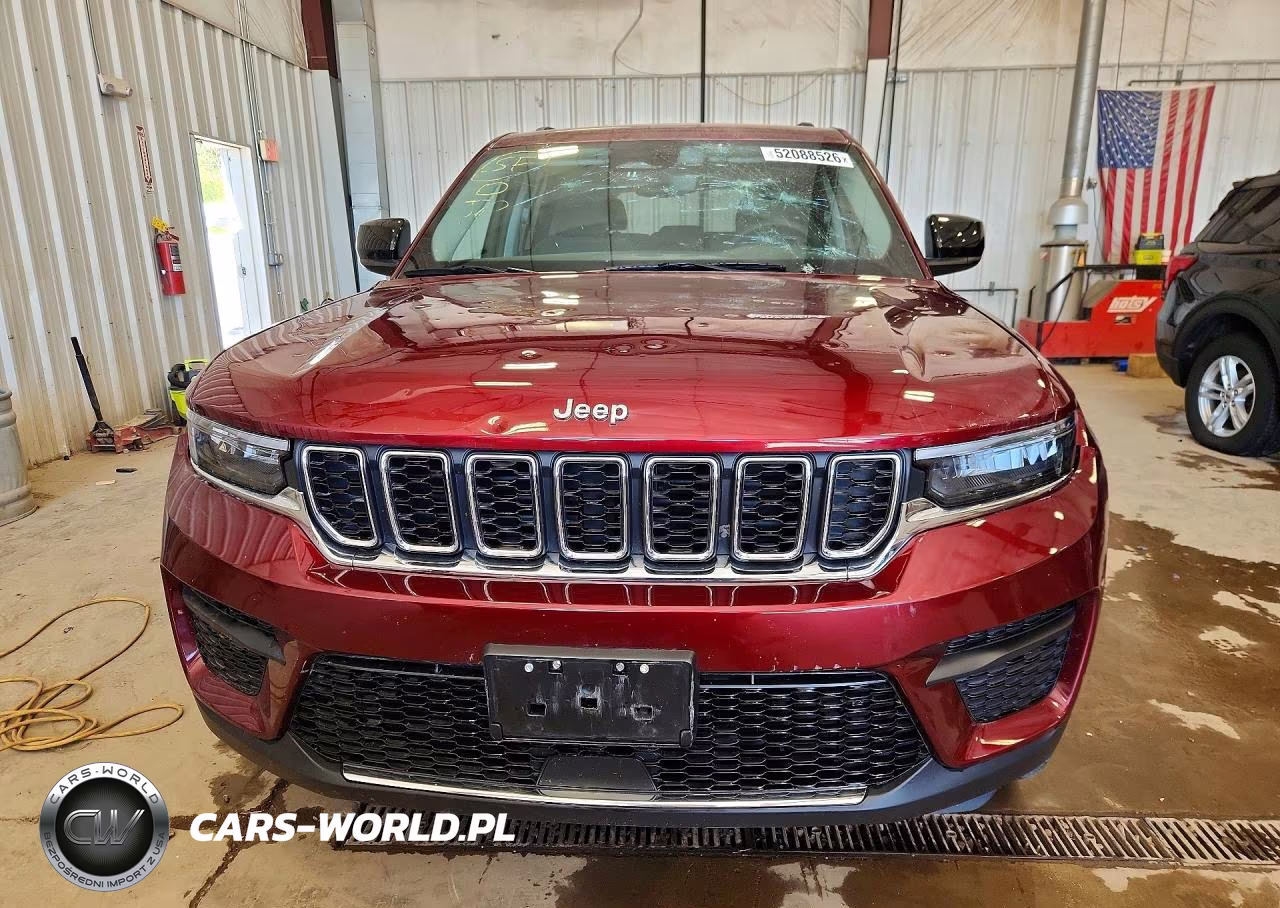 2023 Jeep Grand Cherokee Laredo VIN:1C4RJHAG0PC532260 - 5