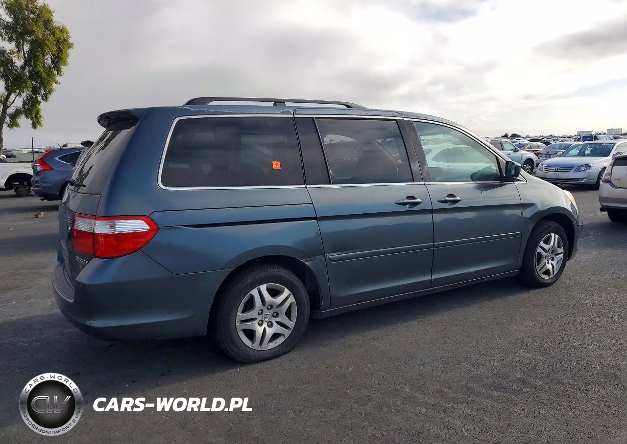 2005 Honda Odyssey Ex VIN:5FNRL38435B402336 - 3