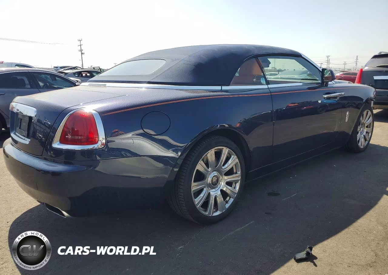 2017 Rolls-Royce Dawn VIN:SCA666D51HU102808 - 3