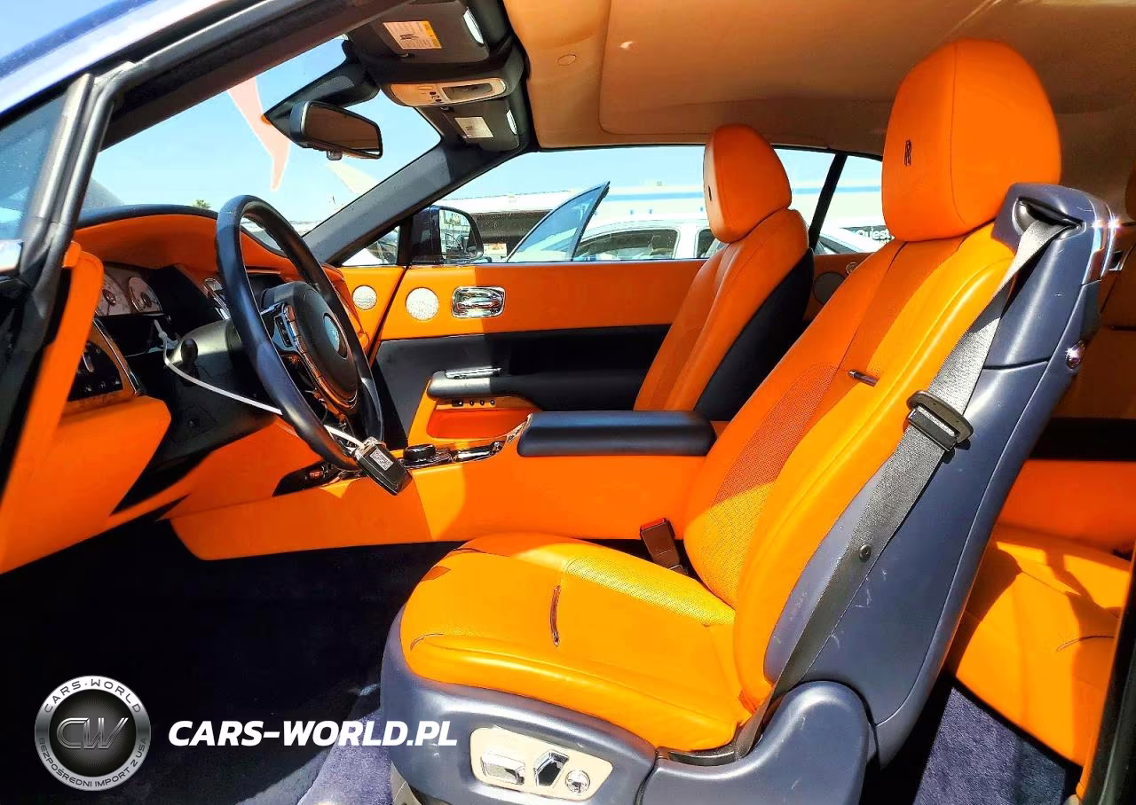 2017 Rolls-Royce Dawn VIN:SCA666D51HU102808 - 7