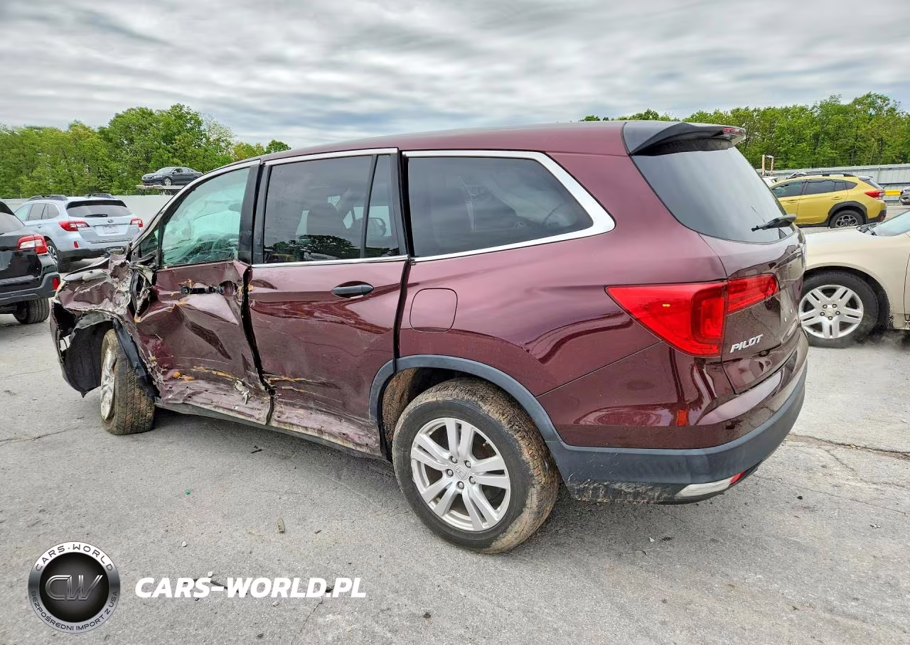 2017 Honda Pilot Lx VIN:5FNYF6H15HB063464 - 2