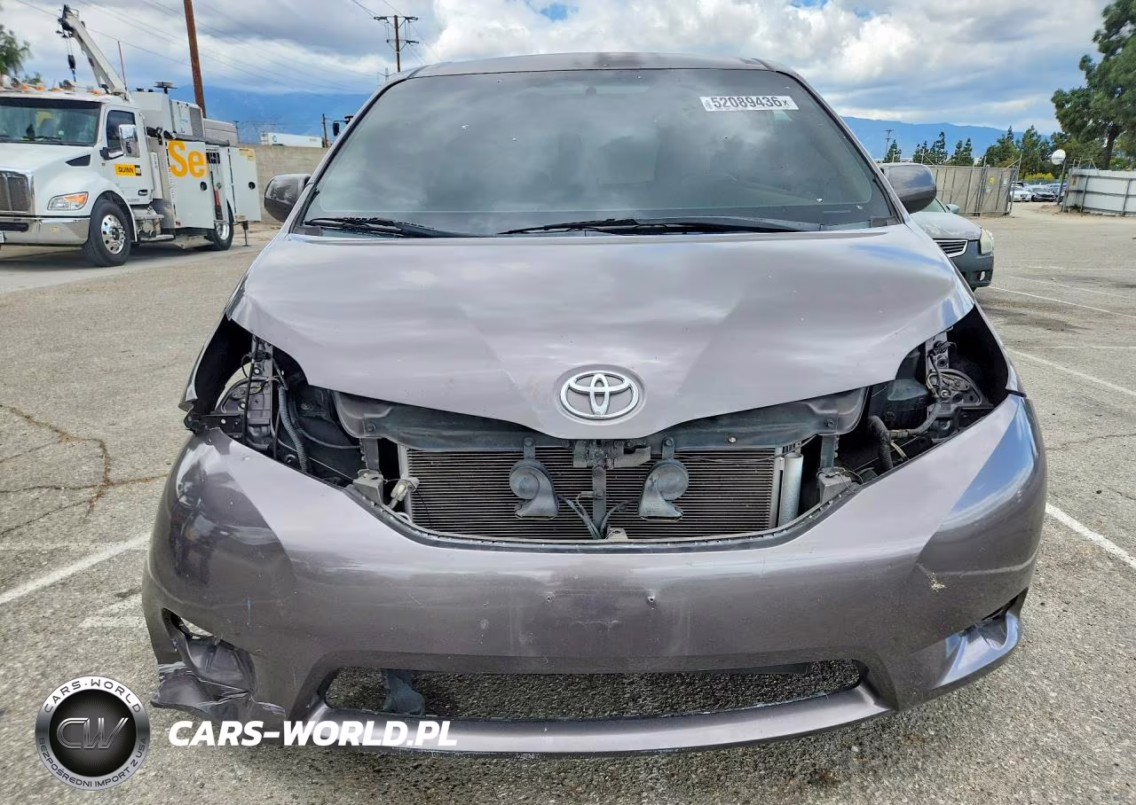 2016 Toyota Sienna Le VIN:5TDKK3DC5GS692045 - 5