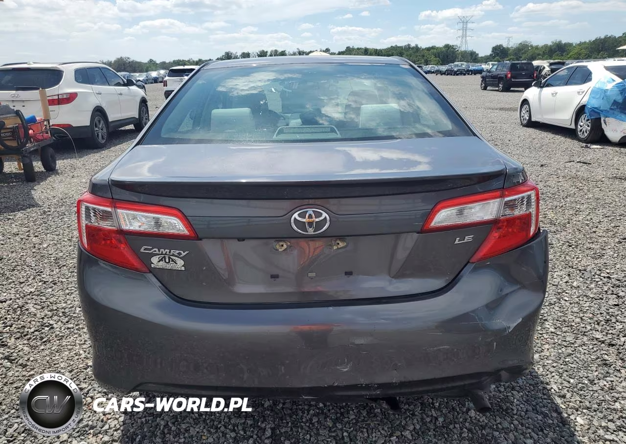 2014 Toyota Camry Le VIN:4T4BF1FK4ER373730 - 6