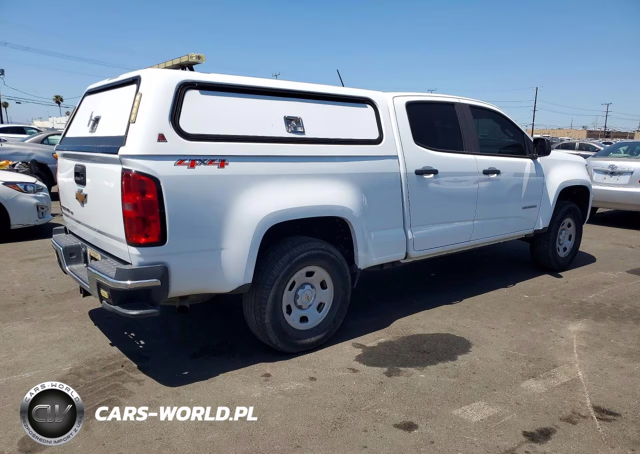 2019 Chevrolet Colorado VIN:1GCGTBEN0K1109612 - 3