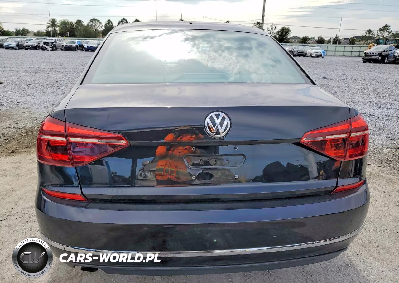 2018 Volkswagen Passat S VIN:1VWAA7A34JC013317 - 6
