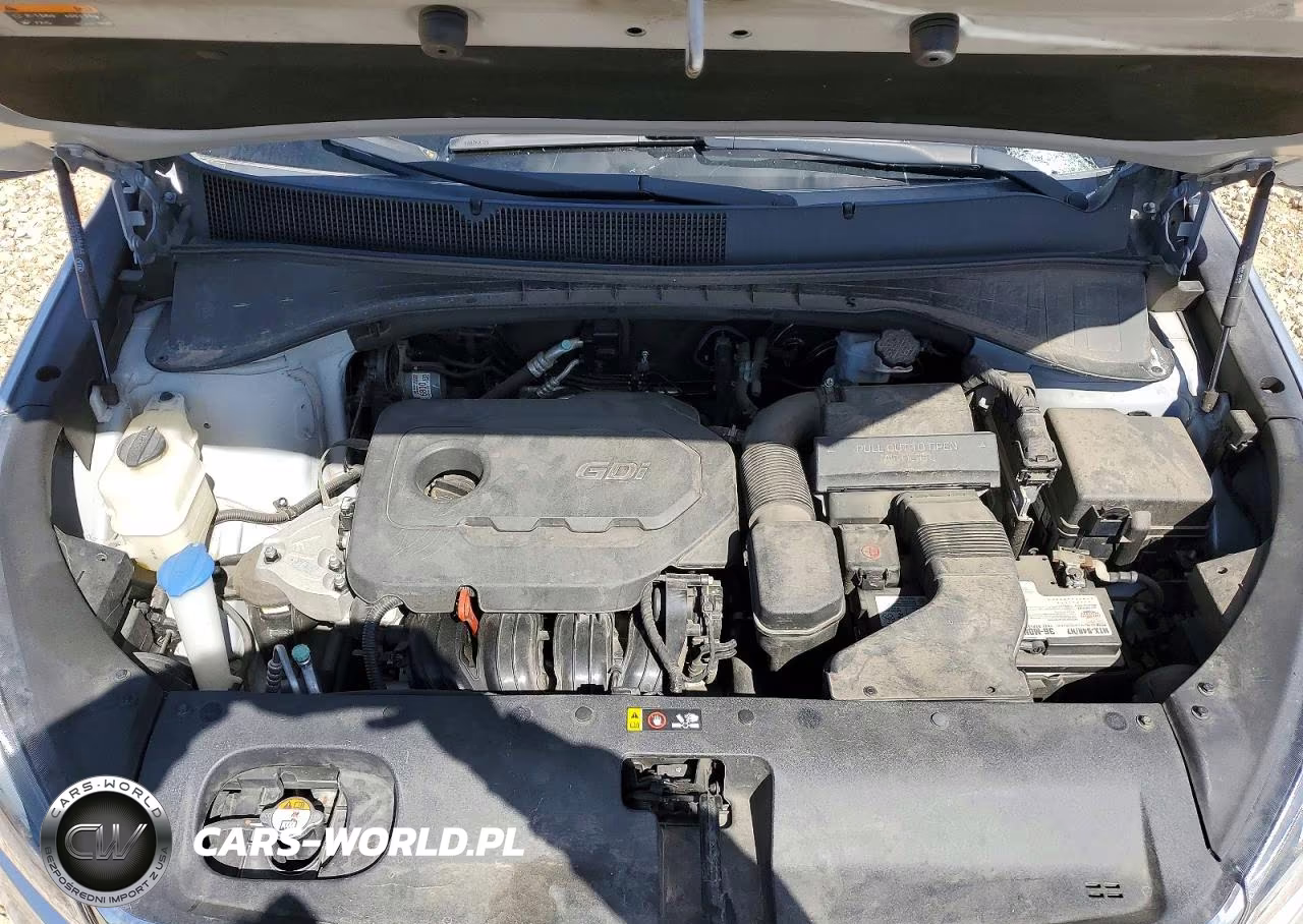 2018 Kia Sorento L VIN:5XYPG4A31JG345057 - 12