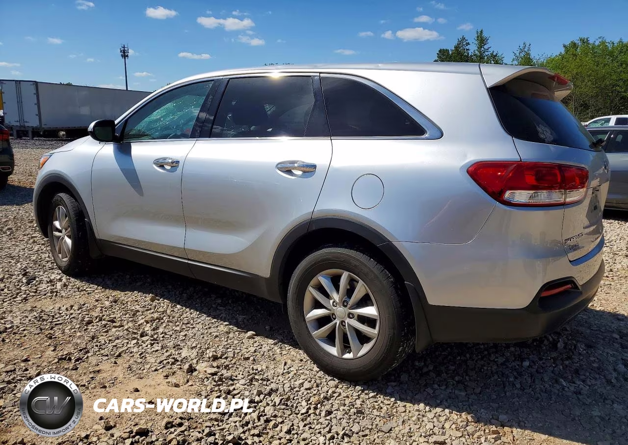 2018 Kia Sorento L VIN:5XYPG4A31JG345057 - 2