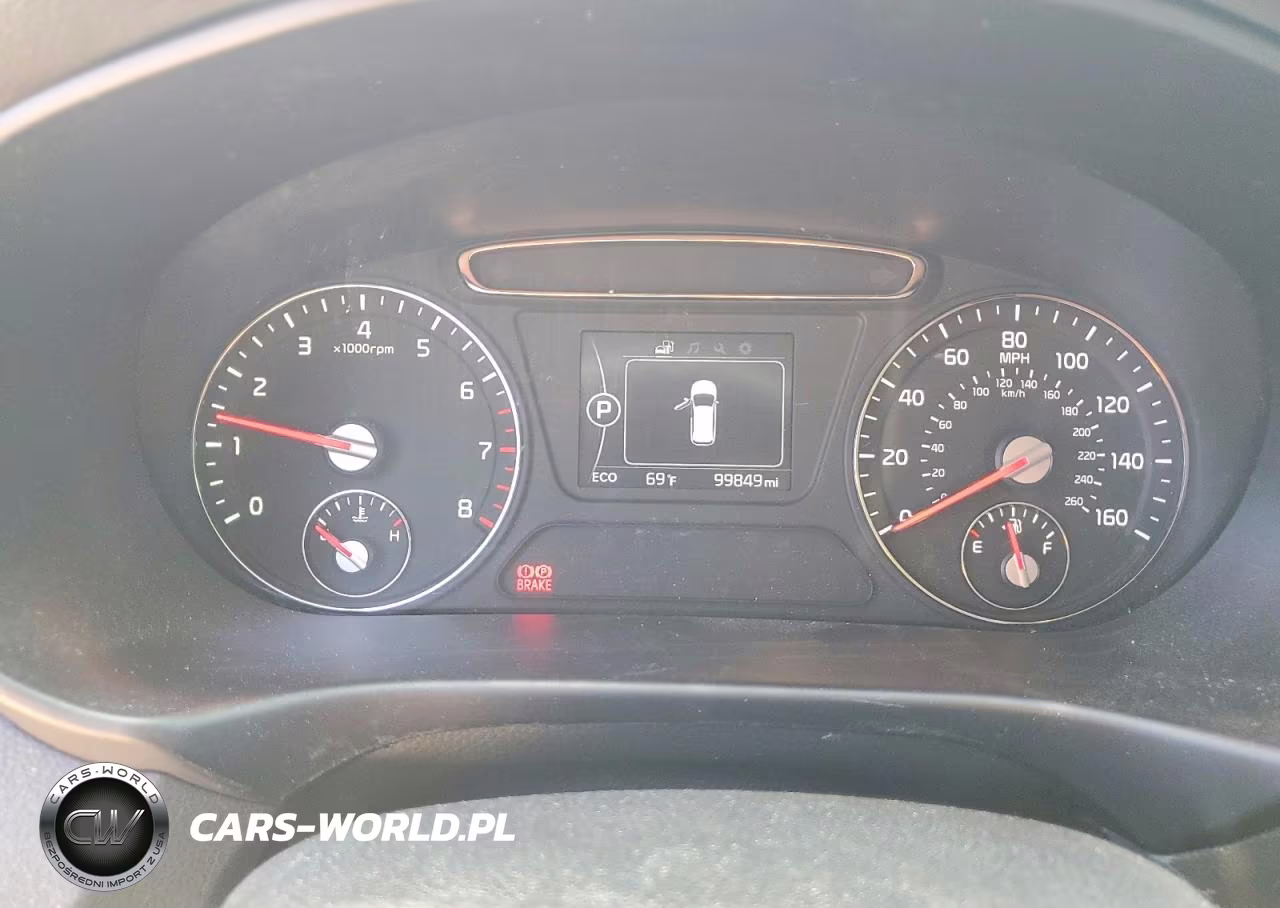 2018 Kia Sorento L VIN:5XYPG4A31JG345057 - 9