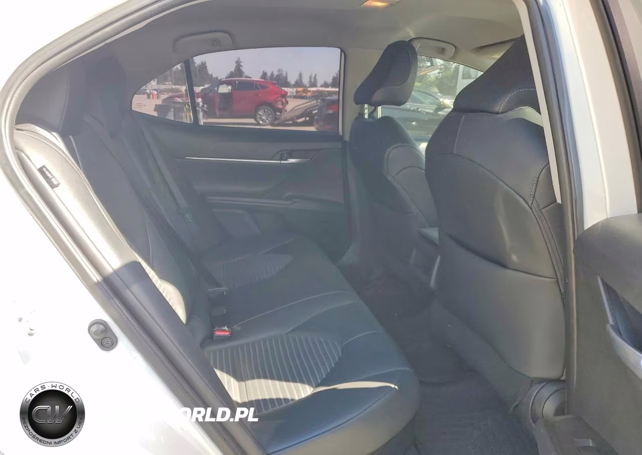 2024 Toyota Camry Hybrid Se VIN:4T1G31AK0RU066058 - 10