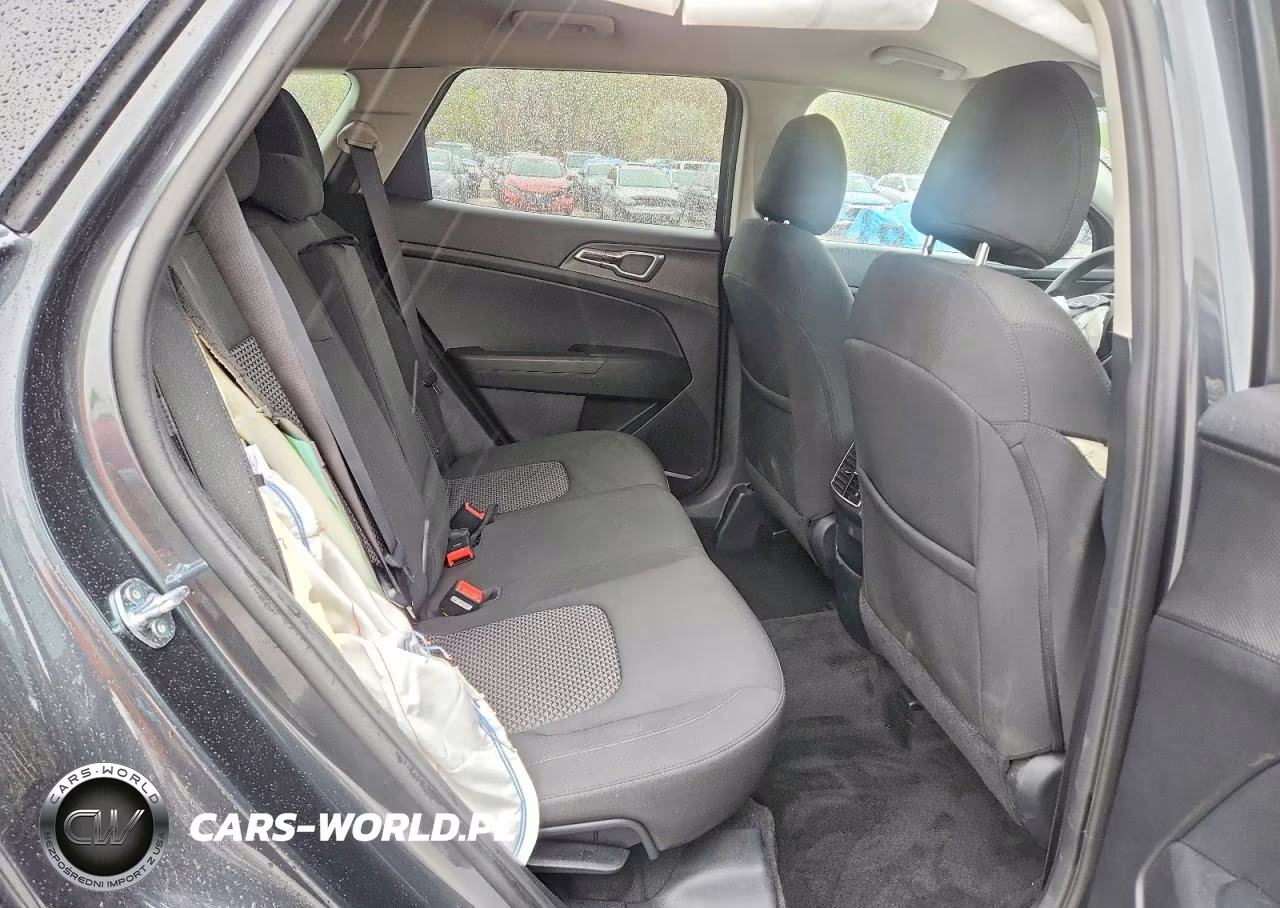 2025 Kia Sportage Lx VIN:KNDPUCDF3S7331281 - 11