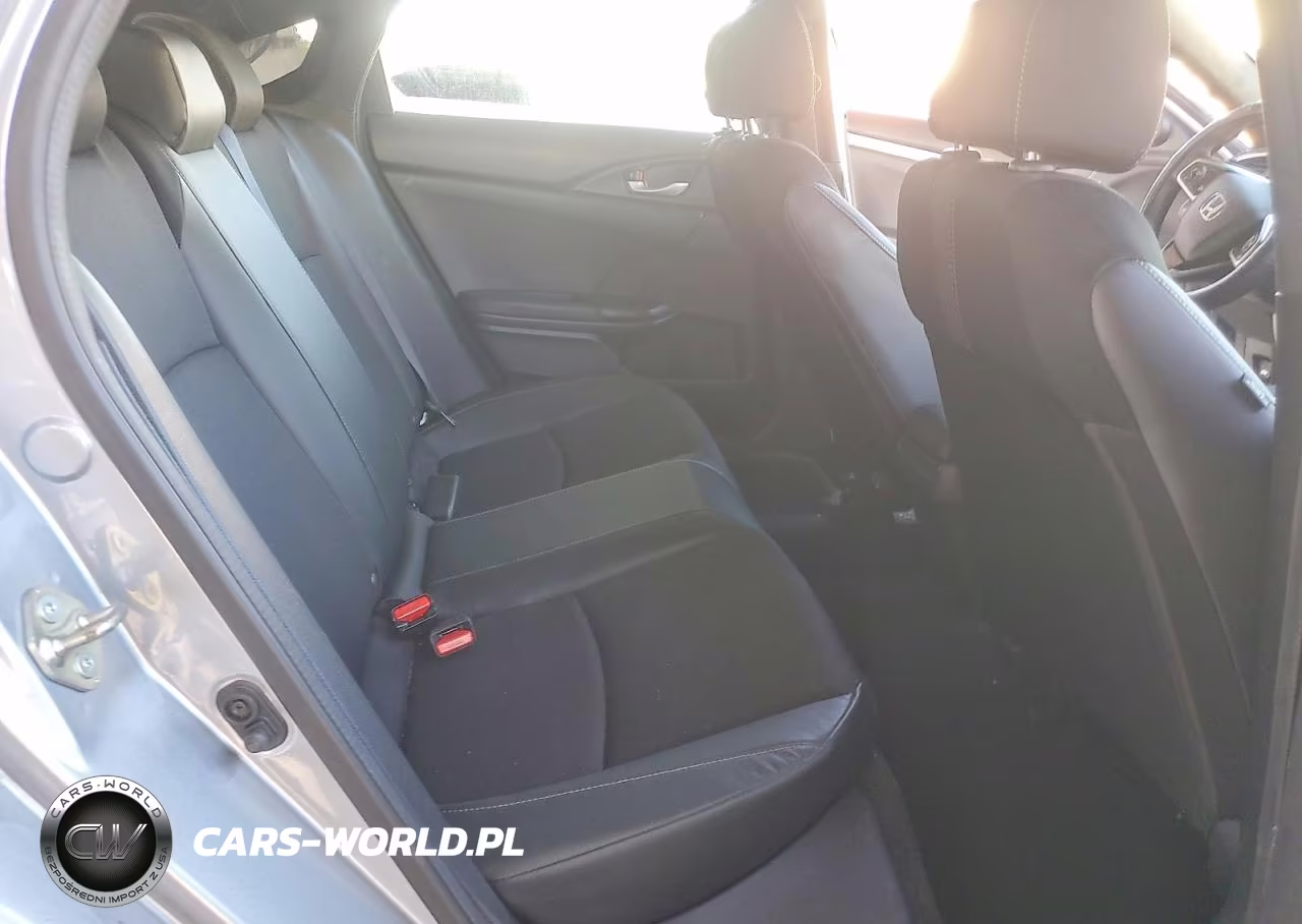 2019 Honda Civic Sport VIN:19XFC2F85KE213451 - 10