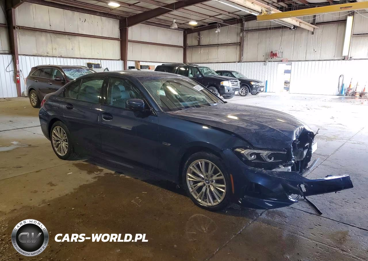 2023 BMW 330Xe VIN:3MW39FS01P8C95674 - 4
